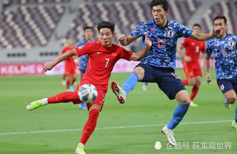 阿森纳2-0领先朗斯第24分钟，马丁内利左路弧线球兜射，门将将球扑倒萨卡身上，萨卡进球，阿森纳3-0领先朗斯第28分钟，马丁内利左路得球盘带内切，这次的兜射有了！